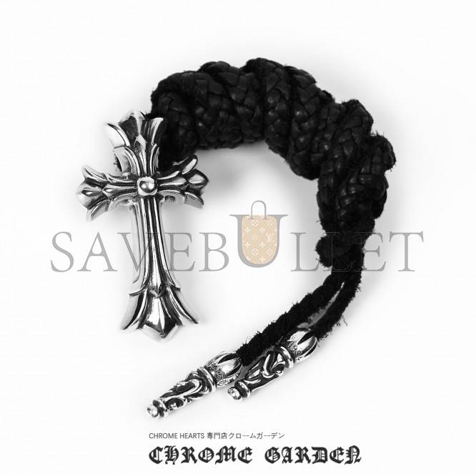 CHROME HEARTS LARGE DOUBLE CROSS PENDANT