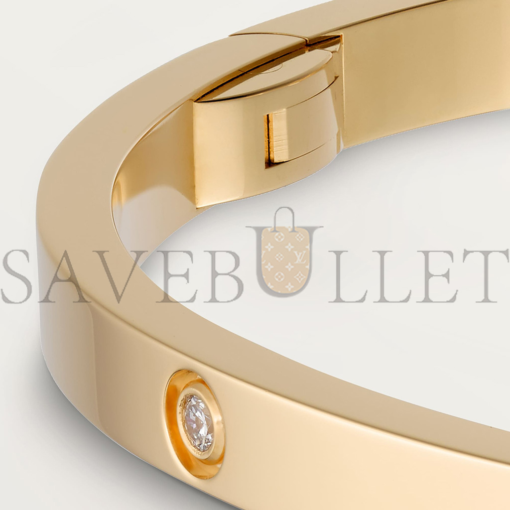 CARTIER  LOVE BRACELET, SMALL MODEL, 10 DIAMONDS B6047817