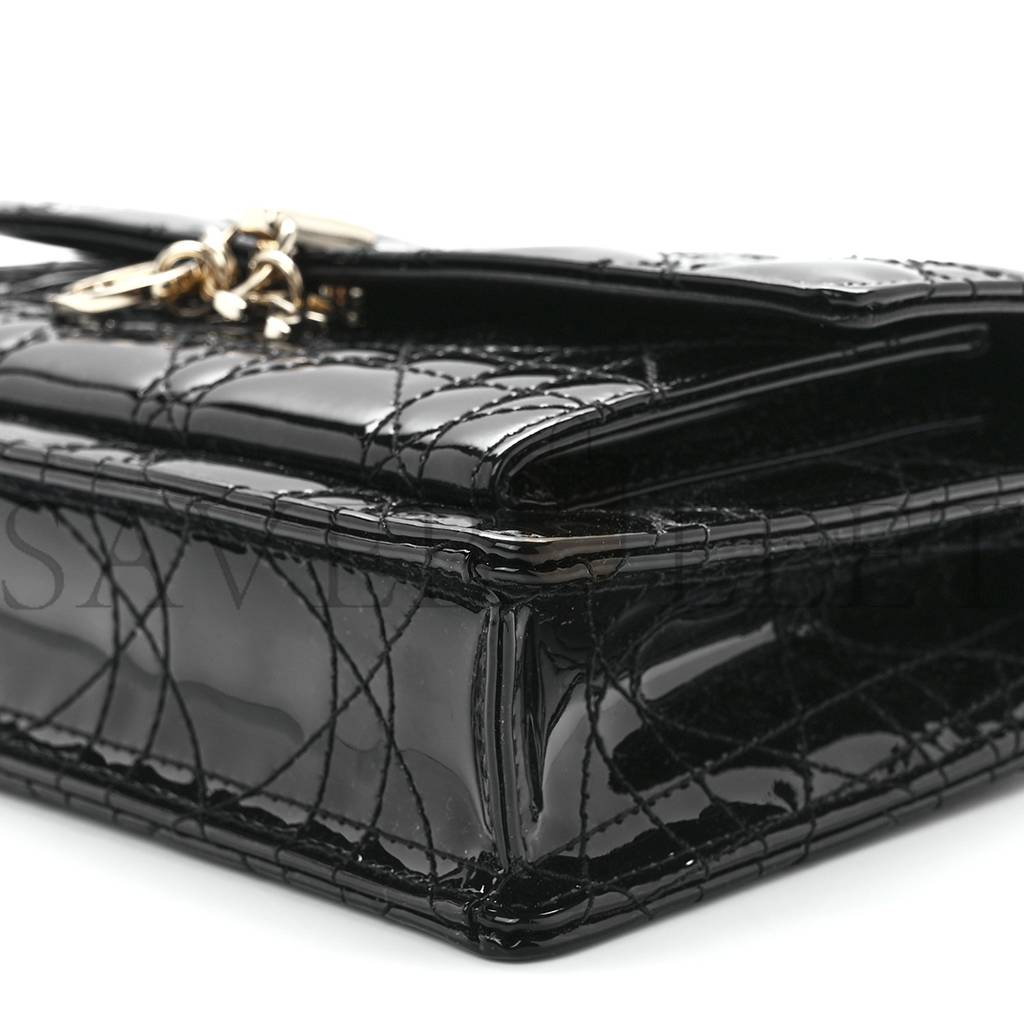 DIOR PATENT CANNAGE LADY DIOR CHAIN POUCH BLACK (19*13*4.4cm)